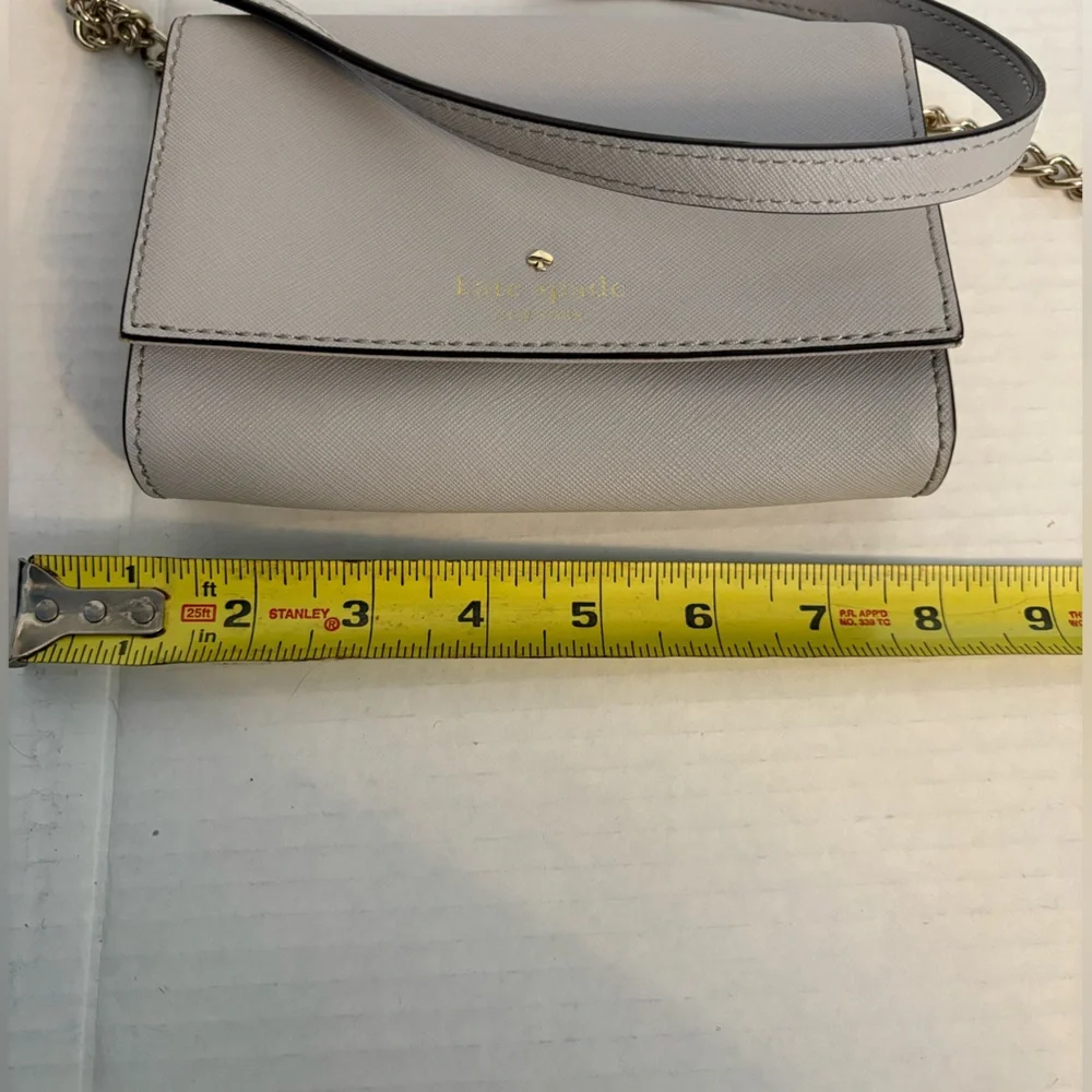 KATE SPADE grey crossbody with removable strap clutch - Picture 3 of 14